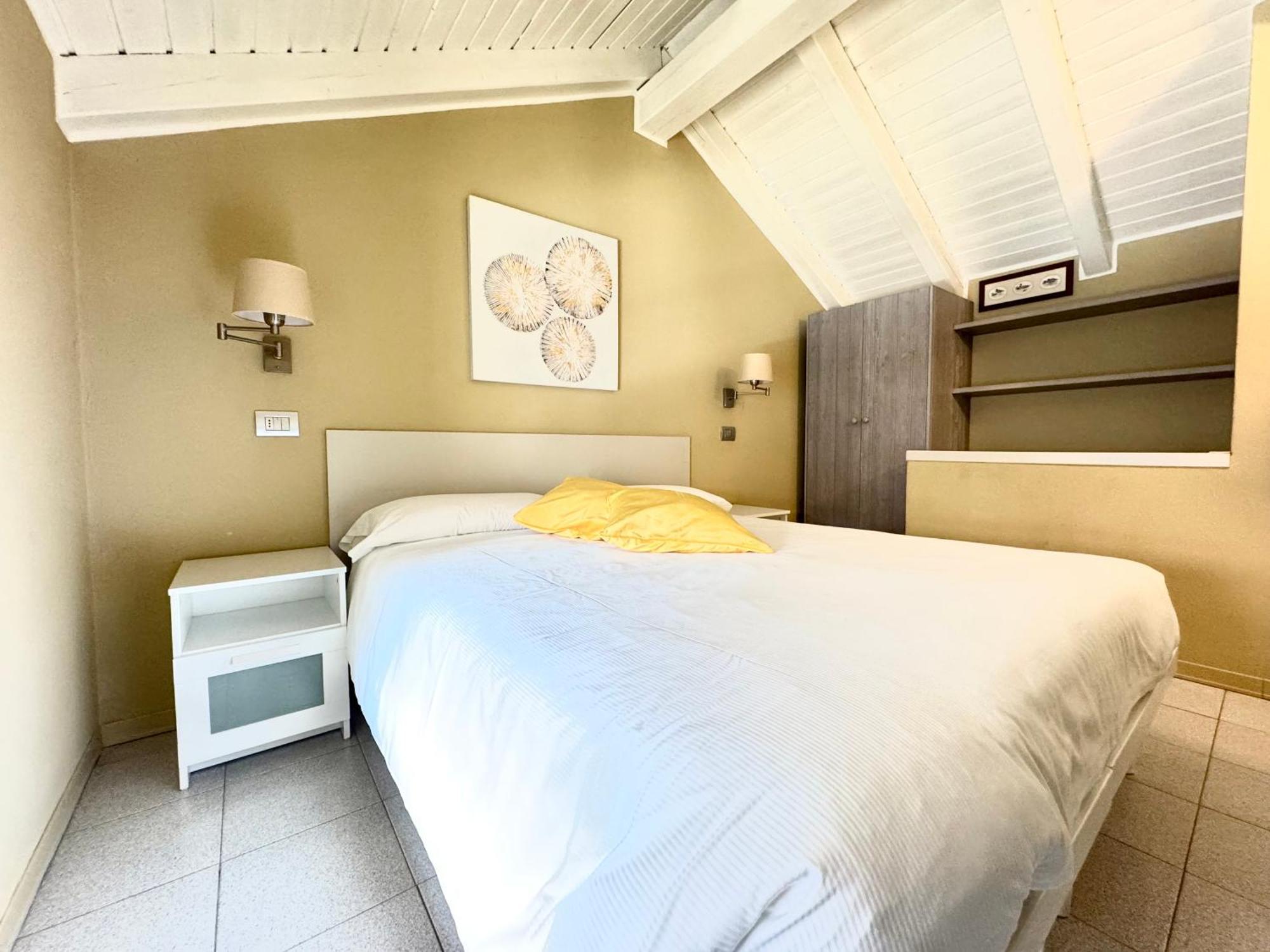 Iris 2 Lago Di Como Донго Экстерьер фото