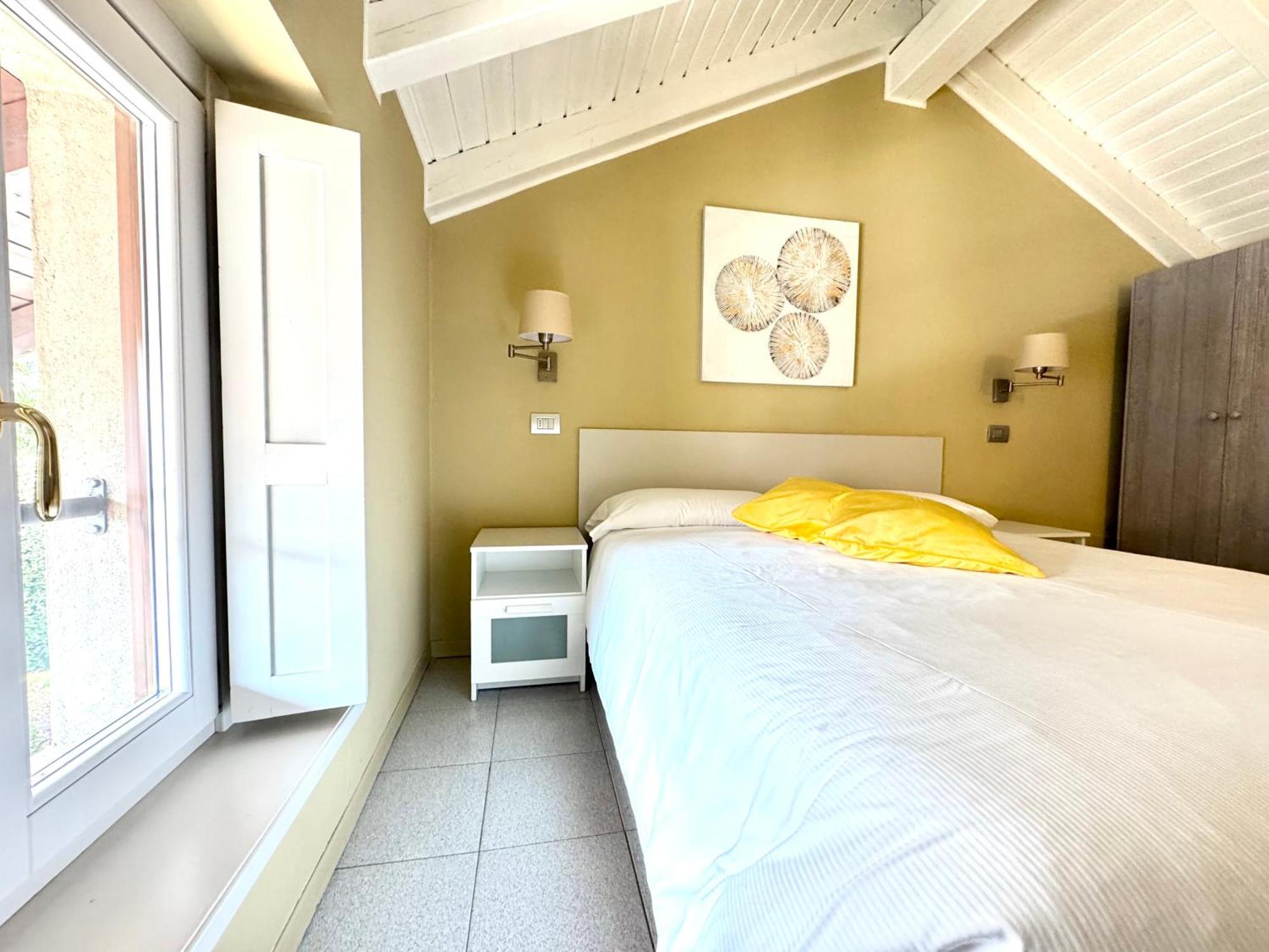Iris 2 Lago Di Como Донго Экстерьер фото